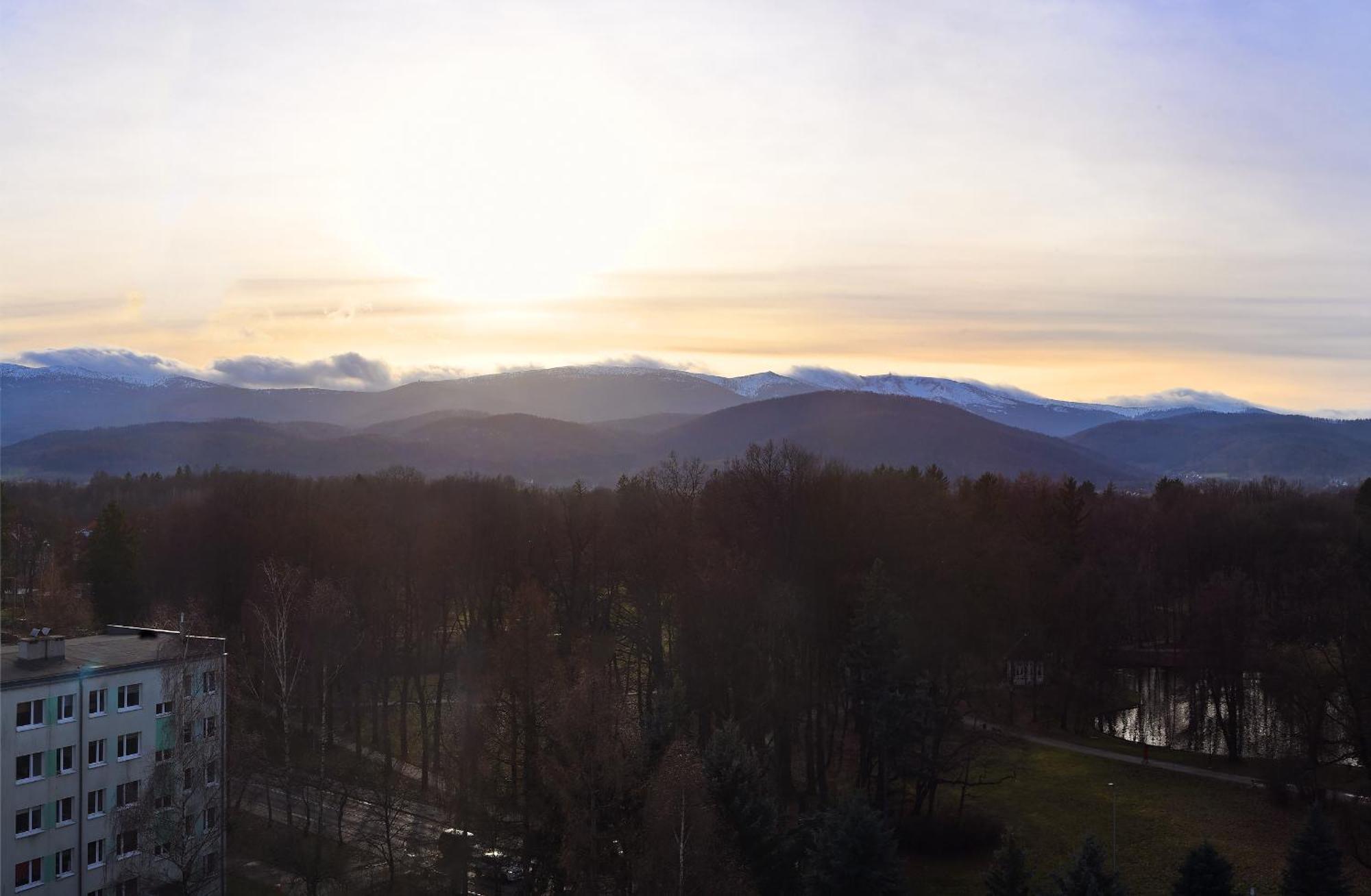 Elizjum Apartament Nad Termami Cieplice Jelenia Góra Eksteriør bilde